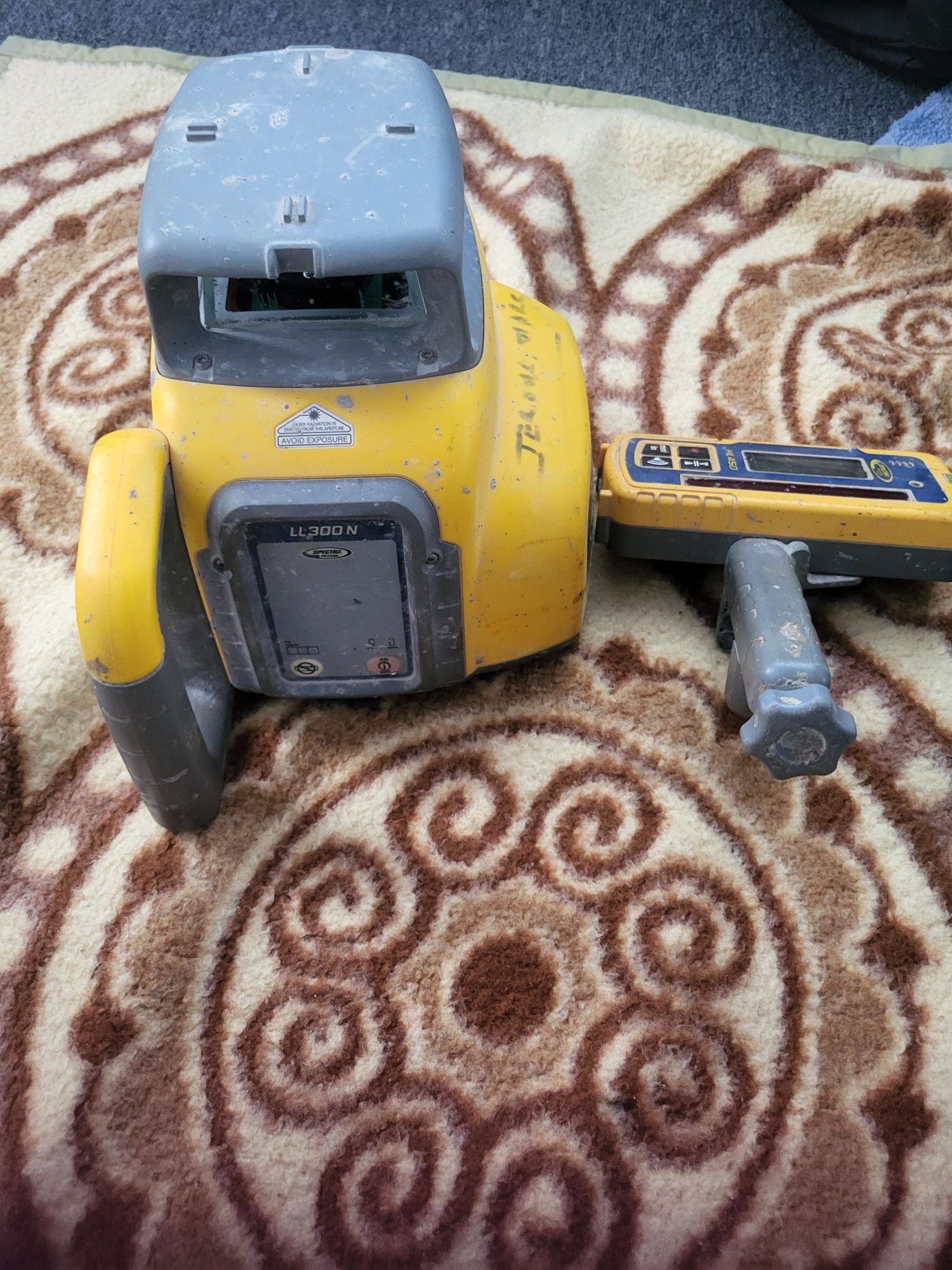 Laser spectra gl 1425 c, laser hilti și alte scule