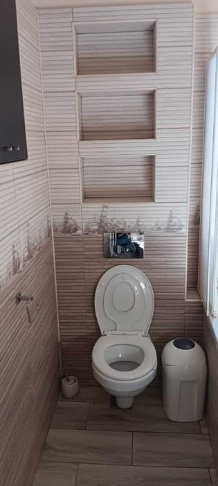 Apartament cu 2 camere decomandate de închiriat