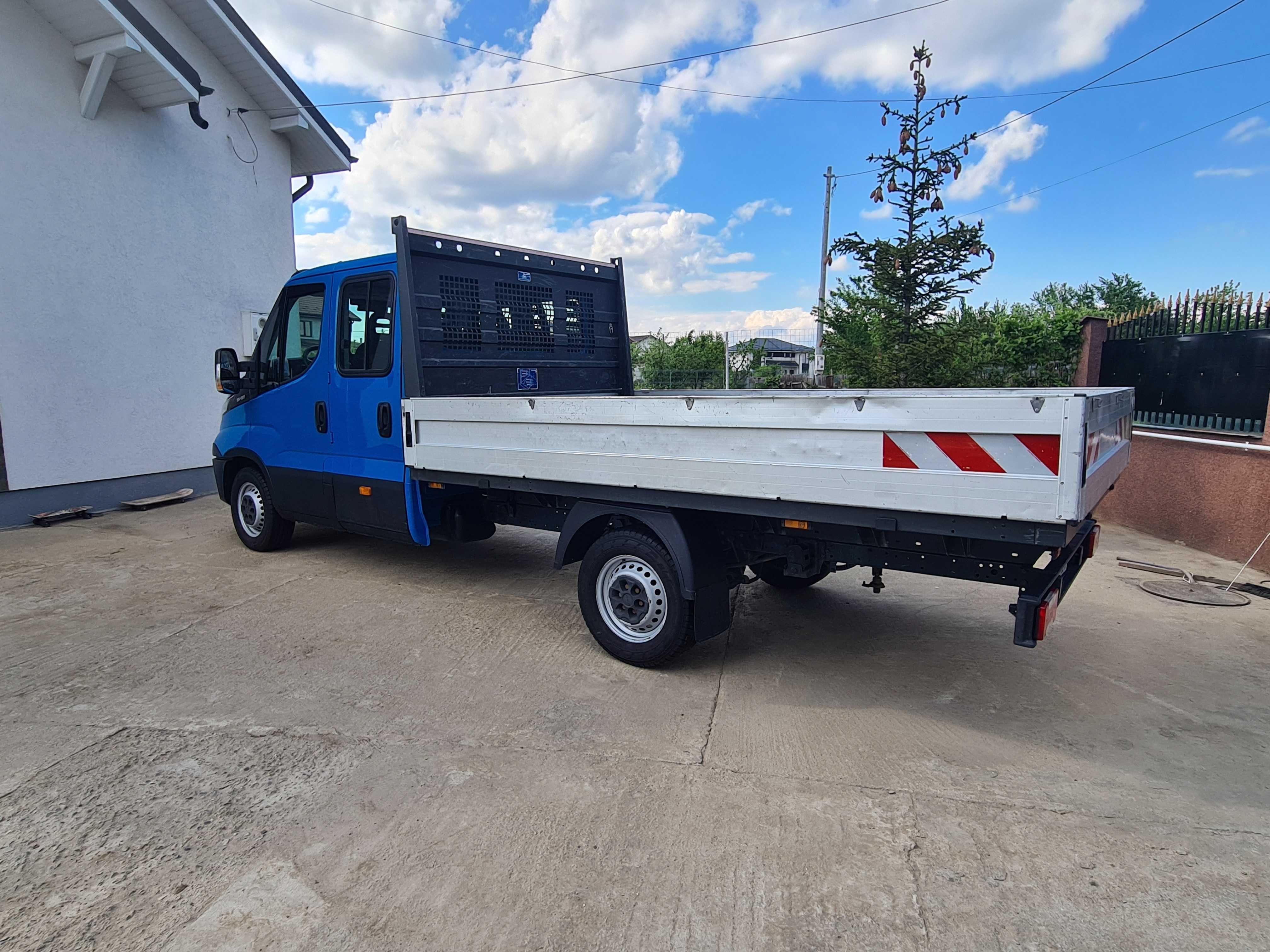 Iveco Daily Cabina dubla 7 locuri  platforma 3,5 m