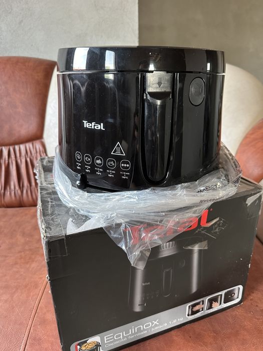 Friteuză Airfryer Tefal
