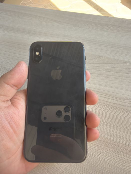 Продам срочна iphone x 256