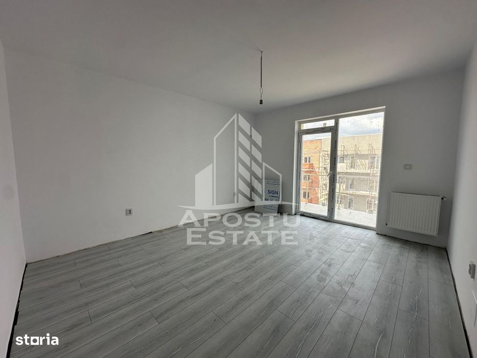 Apartamente cu 2 camere, decomandat, in Giroc zona planetelor.