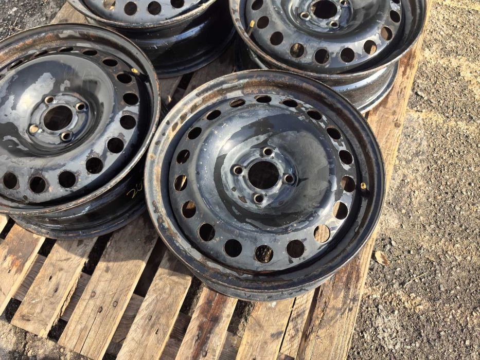 16 цола 4 х 100 мм Рено / Дачия / Нисан - 6,5 Инча / ЕТ 49