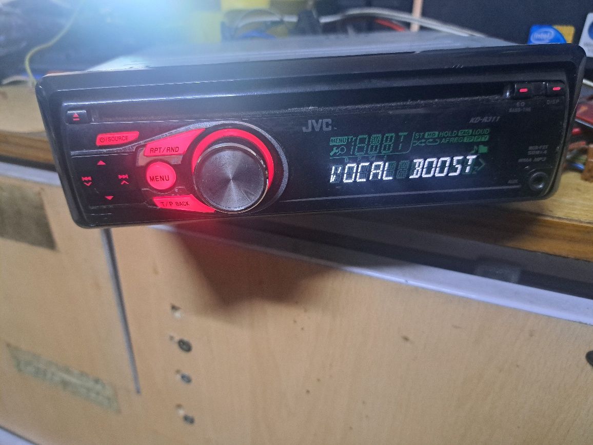 Оригинален JVC KD R311 MP3.Aux.Cd