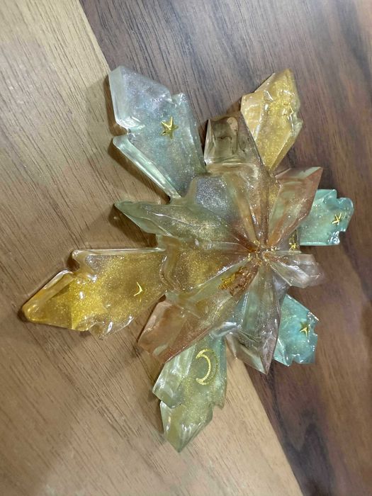 Коледни украшения, ръчно изработени