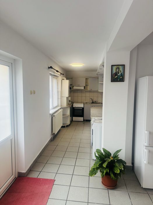 Proprietar inchiriez Locuinta/ Spatiu Comercial/Birouri, Cetate- Piata