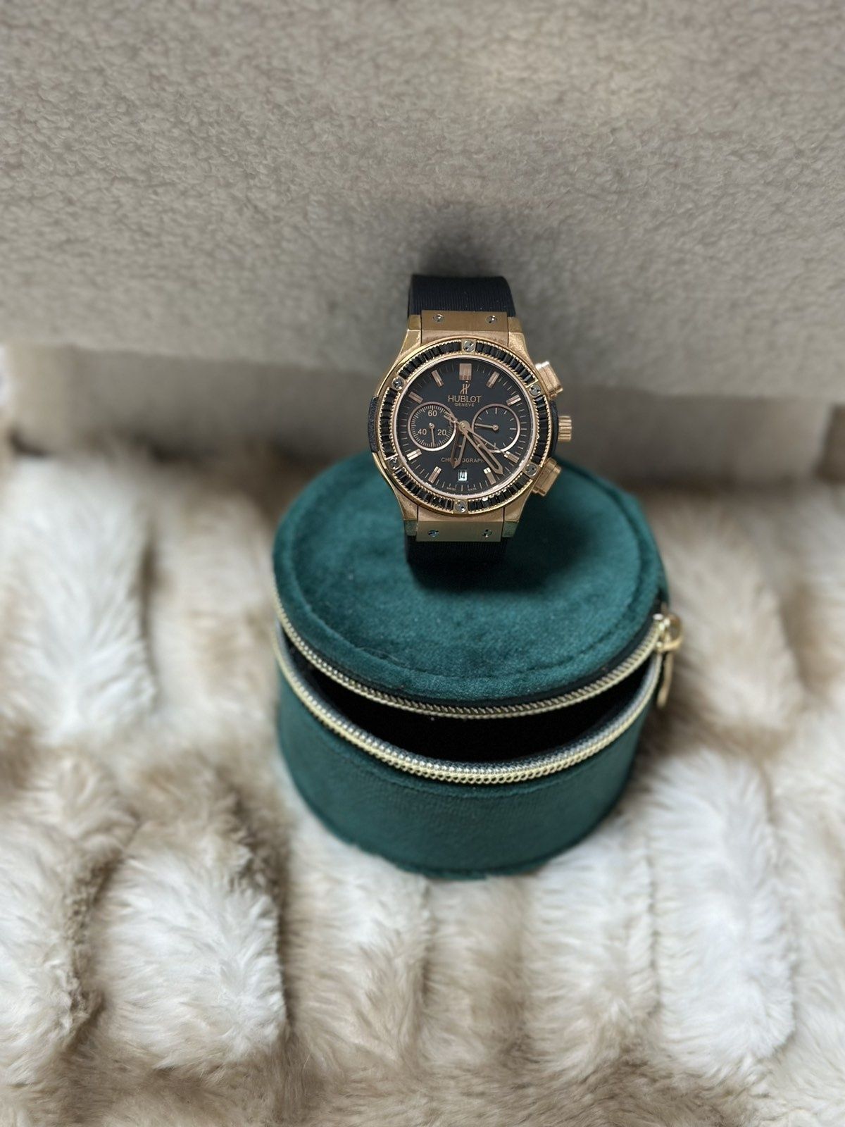 Hublot   марков часовник