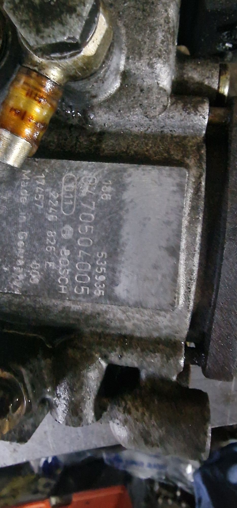 Pompa injectie bmw 320 e46 136 cai cod 0470504005