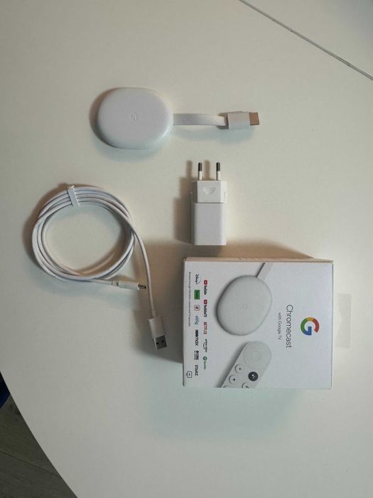 Google Chromecast TV, 4K, HDMI, Bluetooth, Wi-Fi, Alb