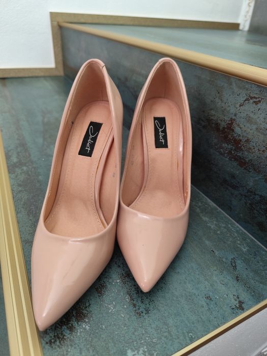 Pantofi stiletto 37