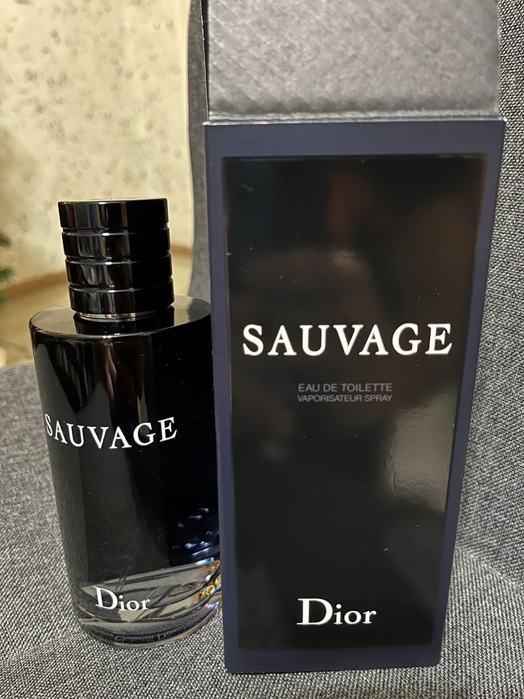 Тоалетна вода Dior Sauvage