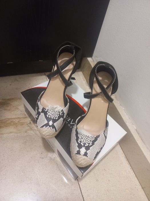 Espadrile cu platforma Bestelle, marimea 39