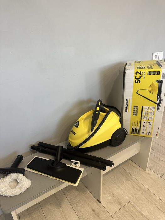 Продам пароочиститель Karcher cs2 easy fix