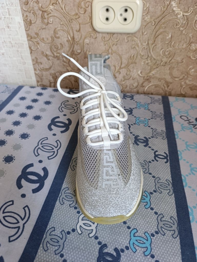 Кроссовки оригинал