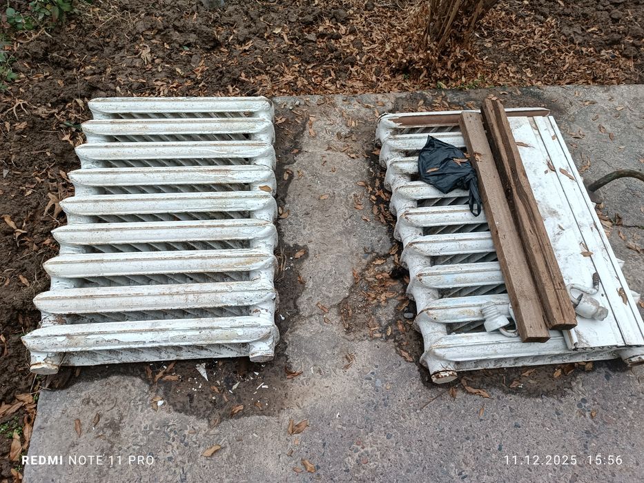 Продаю батареи чугунная. Б/У. В отличном состоянии.