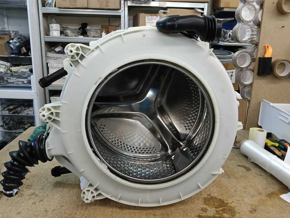 Cuva completa masina de spalat cu uscator Beko HTV8733XS0, ansamblu