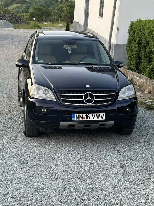 Vând mercedes ML 320 4MATIC