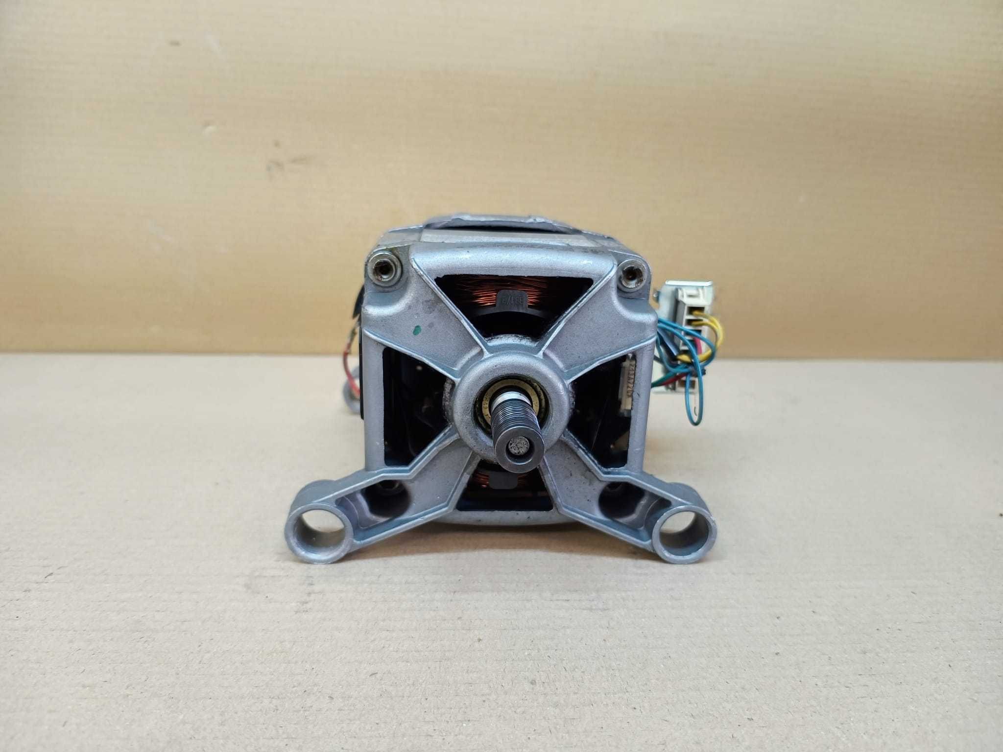motor 6 pini masina de spalat Zanussi ZWF 185W / R22