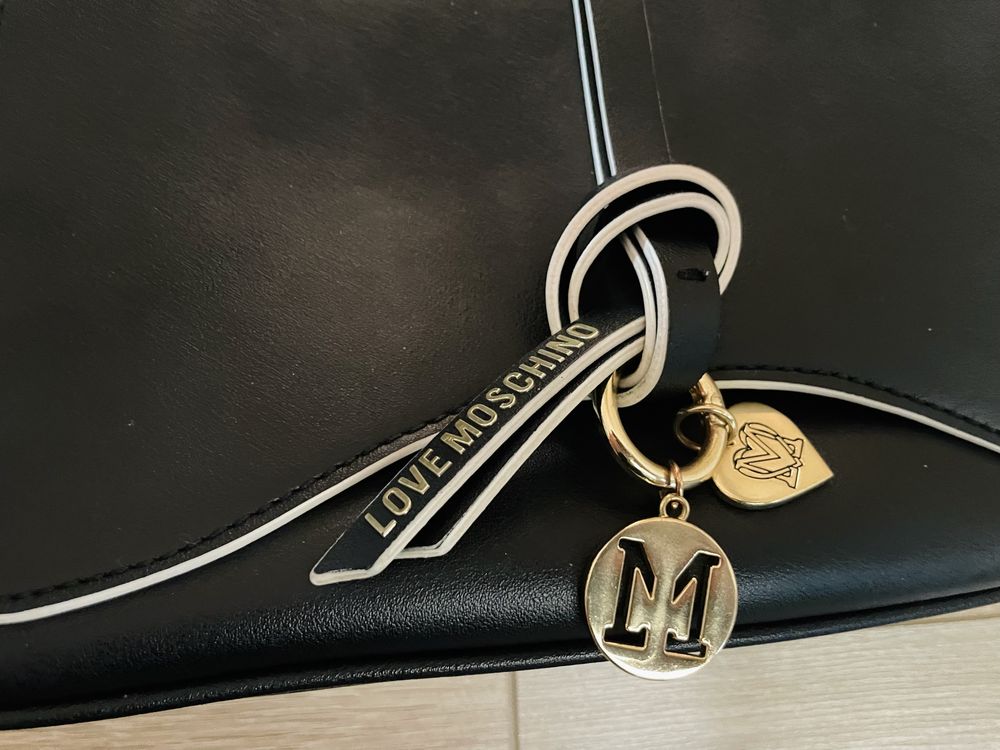 Чанта Love Moschino