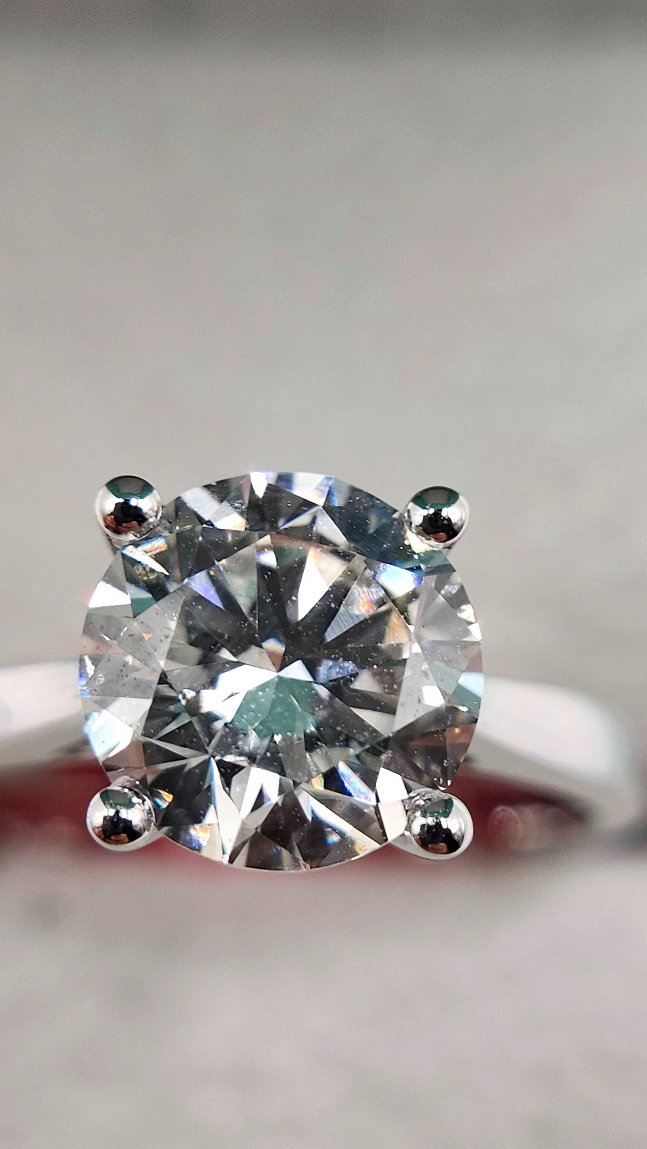 Inel logodnă 2 ct diamant aur alb 14k  – IGI certificat – nou –