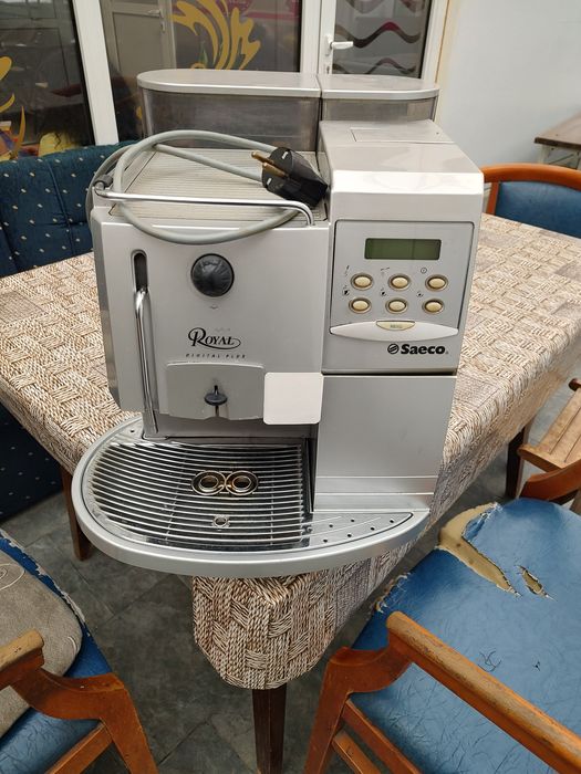 Кафемашина Saeco Royal