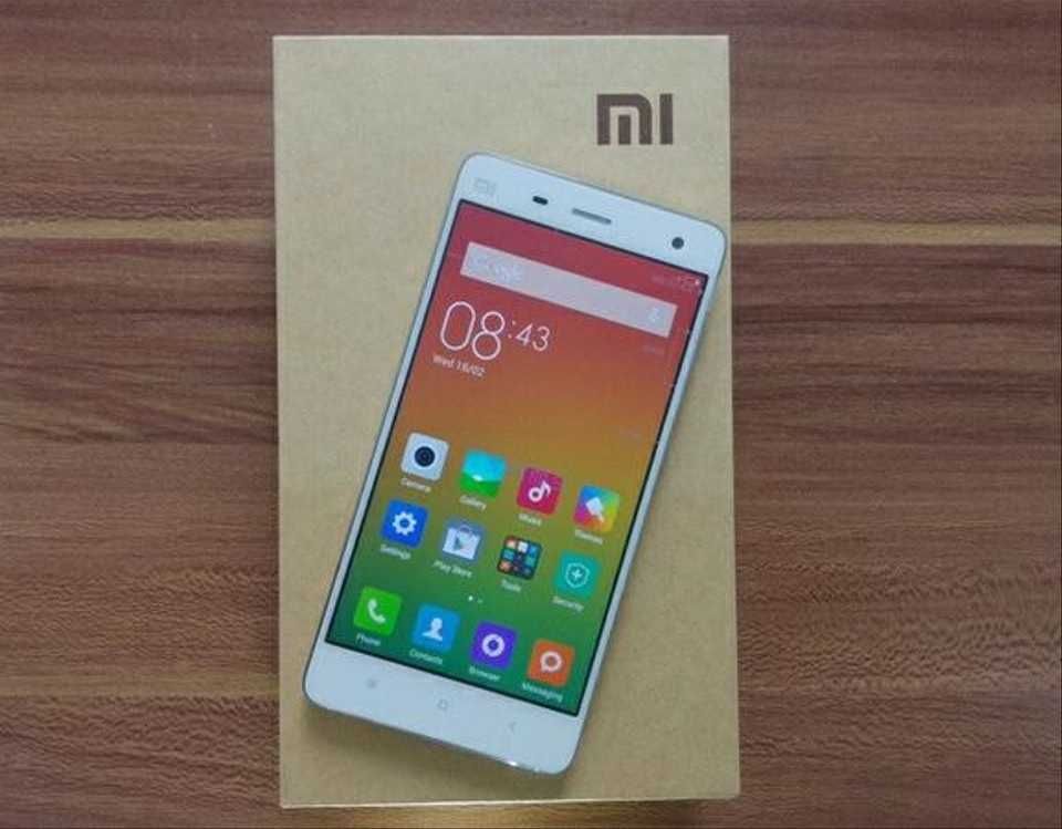 Смартфон Xiaomi Mi4