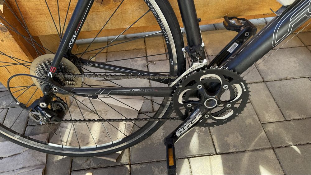 Bicicleta carbon FELT 700S Custom F Series