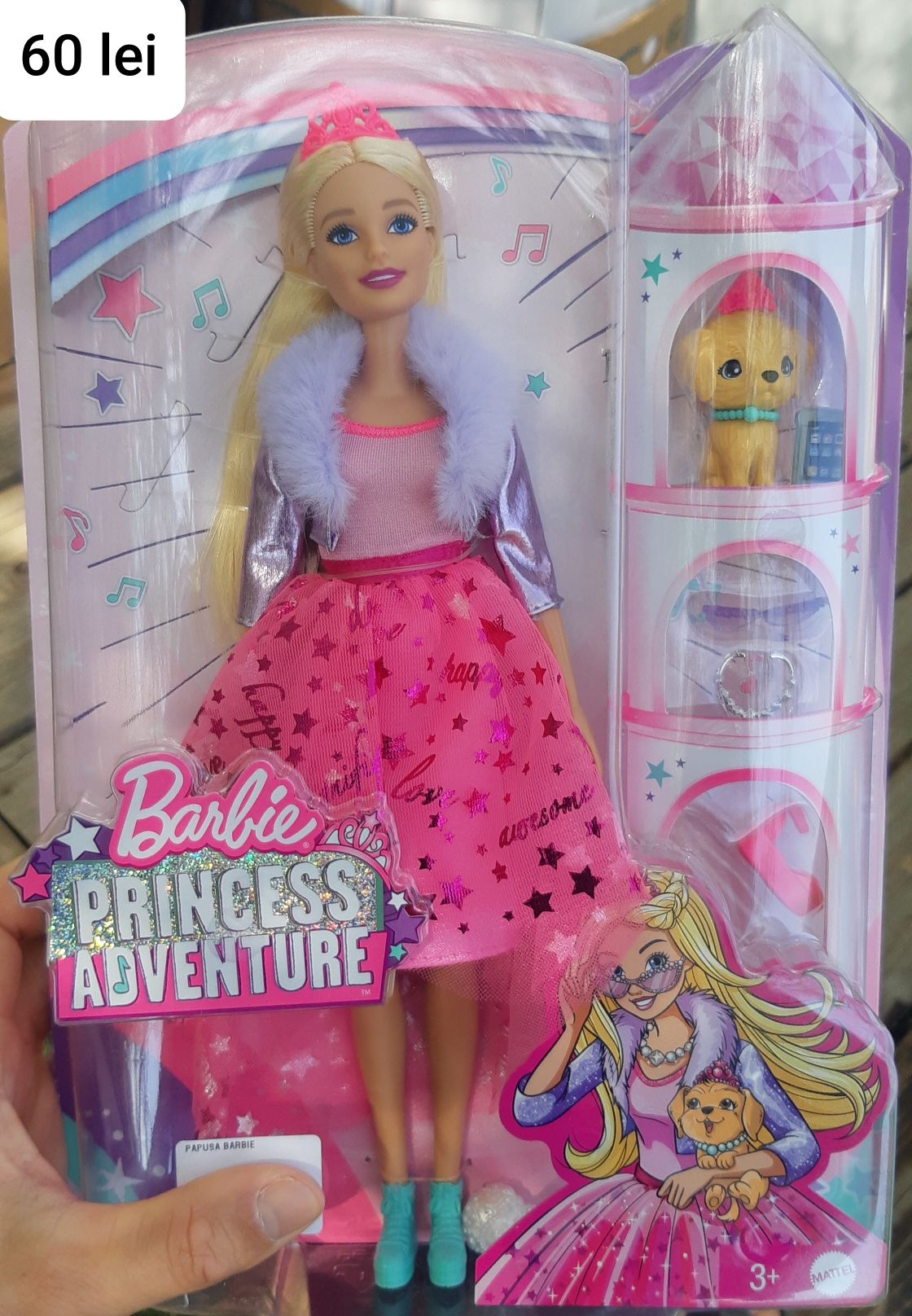Papusa Barbie noua
