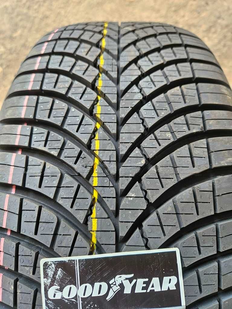 Нови всесезонни гуми 205/55R16 Goodyear 4Season Gen3 91V M+S DOT4224