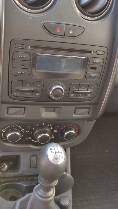 Dacia Duster 2015 , 1,5 diesel ,avariat