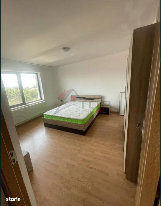 Apartament o camera decomandat-Capat CUG, Valea Adanca