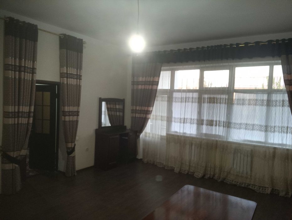 Дом Уй ховли 6 сотихли янги уйлар