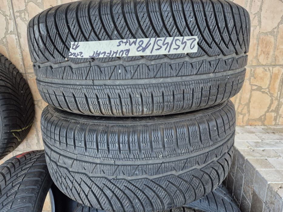 Vând cauciucuri 245/45/18 M+S 2 buc //Runflat// imp Germania
