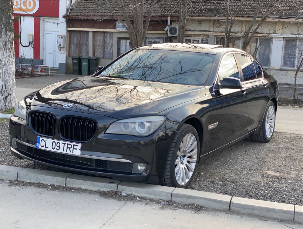 BMW SERIA7 f01 3.0D 2009