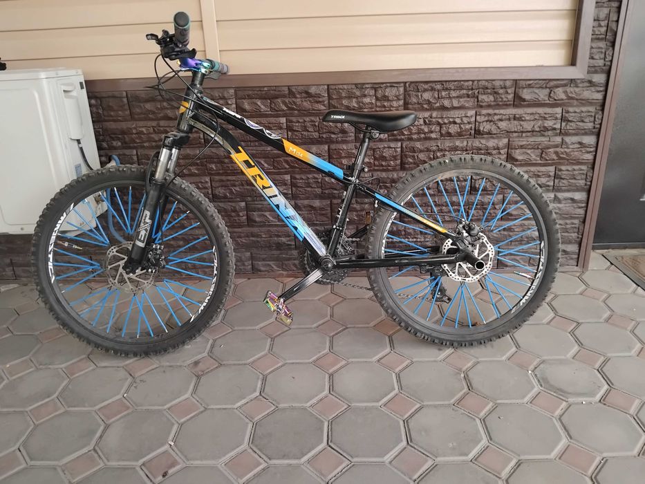 Продам велосипед TRINX majestic М134полностю сделаный под стант обмен