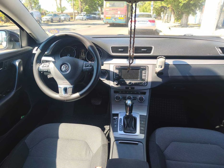 Vând Volkswagen Passat B7, 2.0