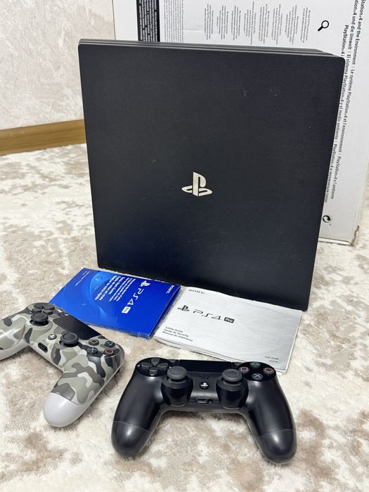 Продам PS 4 PRO 1TB