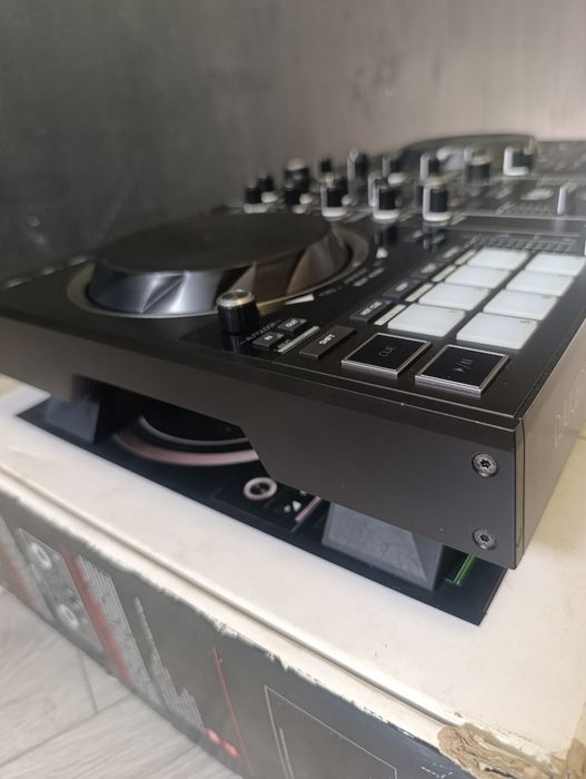 Consolă mixer DJ Hercules Inpulse 500