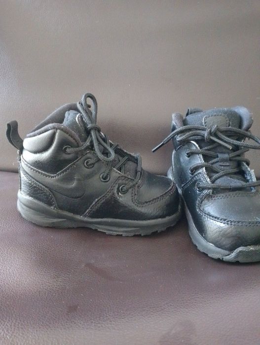 Ghete Nike mărimea 22