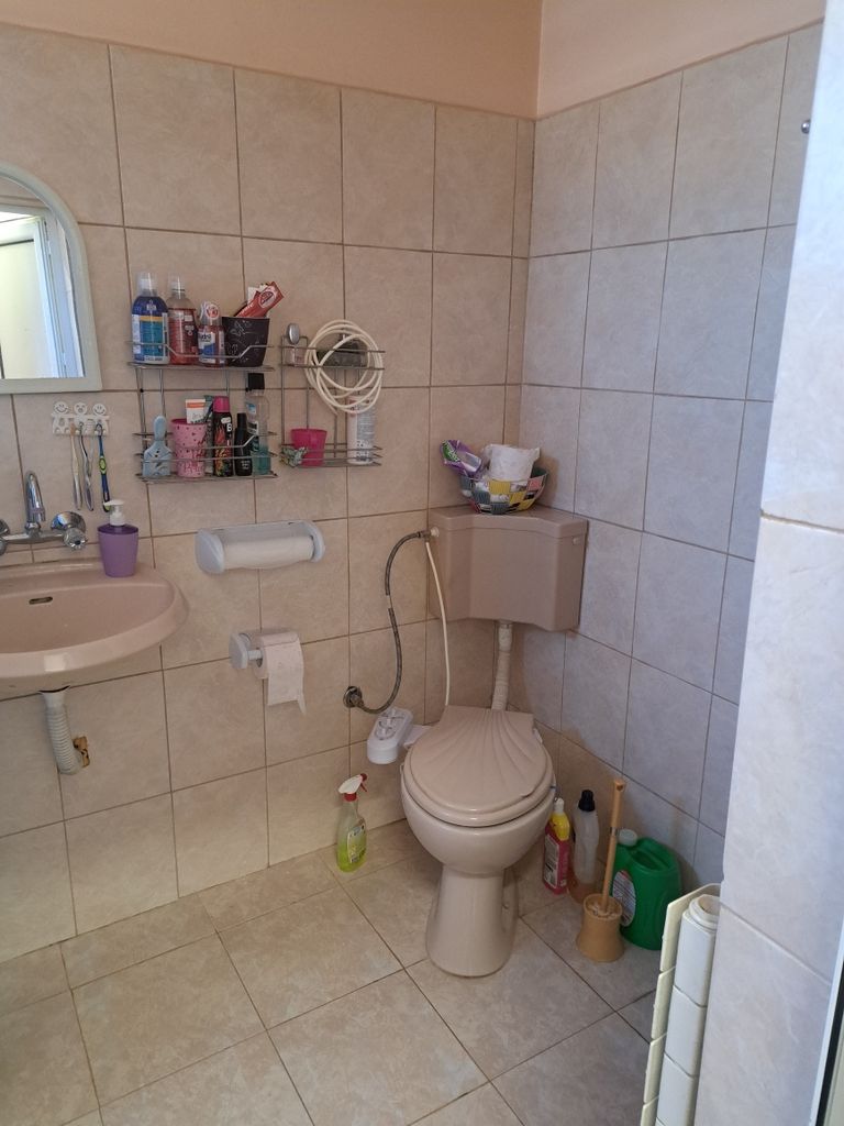 Продава се Къща в Дряново - 220 кв.м за 383 €/кв.м - Снимка #8