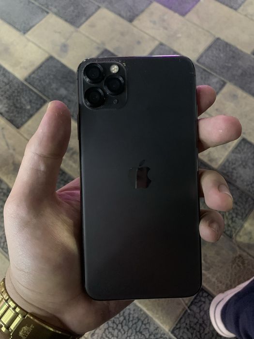 Iphone 11PRO MAX sotiladi