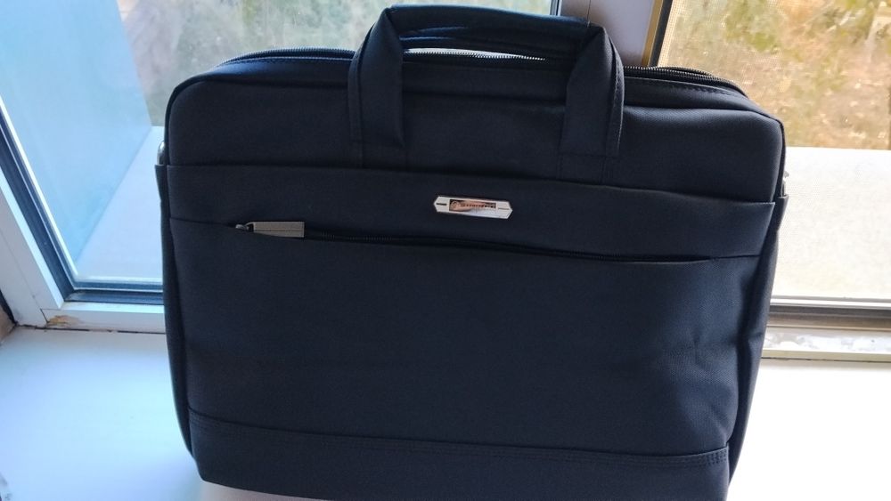 Сумка ноутбук учун янги ишлатилмаган