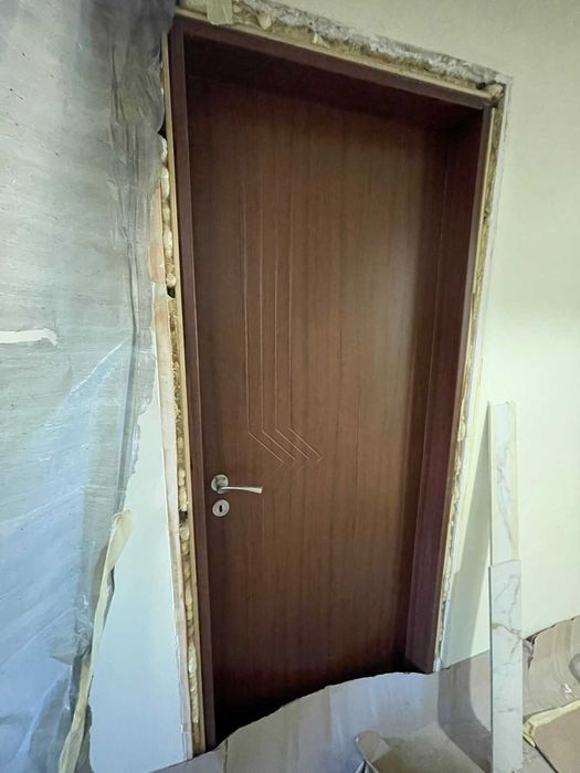 Интериорни врати