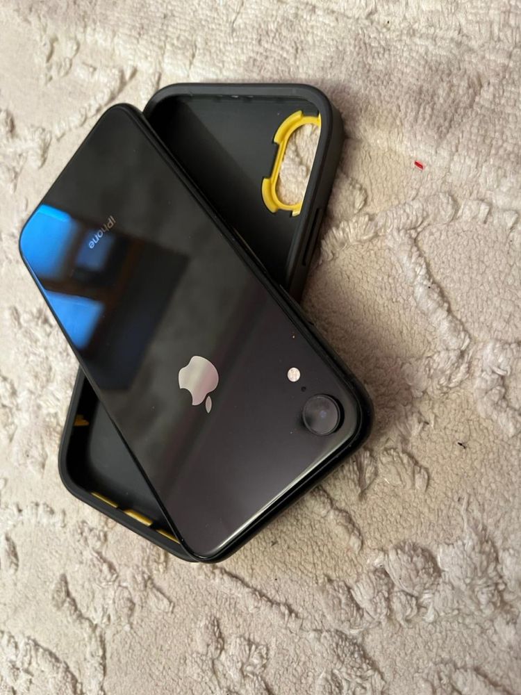 Iphone black XR 64-GB