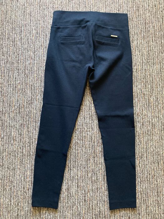 Pantaloni elastici fara buzunare Stradivarius, marimea M