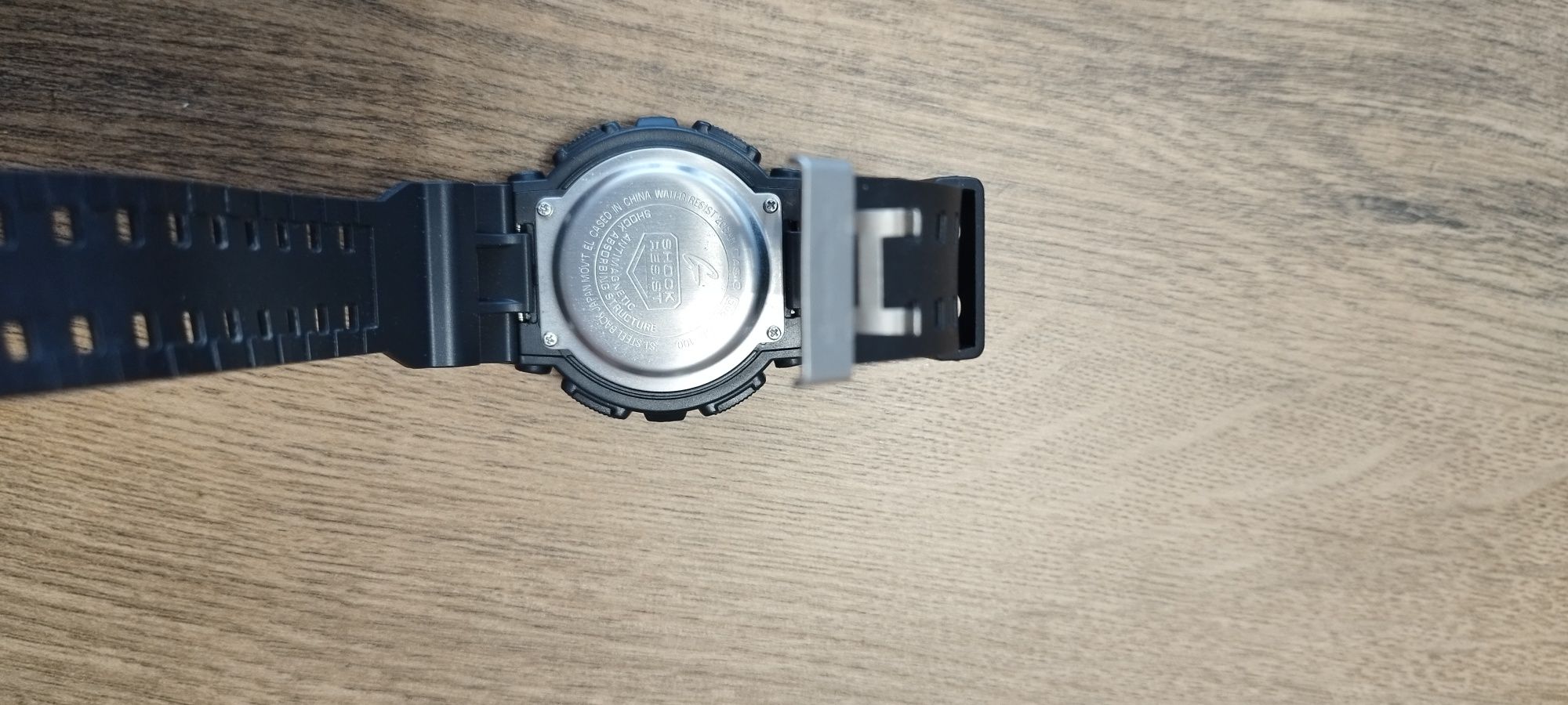 Продавам G-SHOCK - GA 100