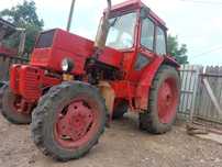 Vând tractor belarus 4×4