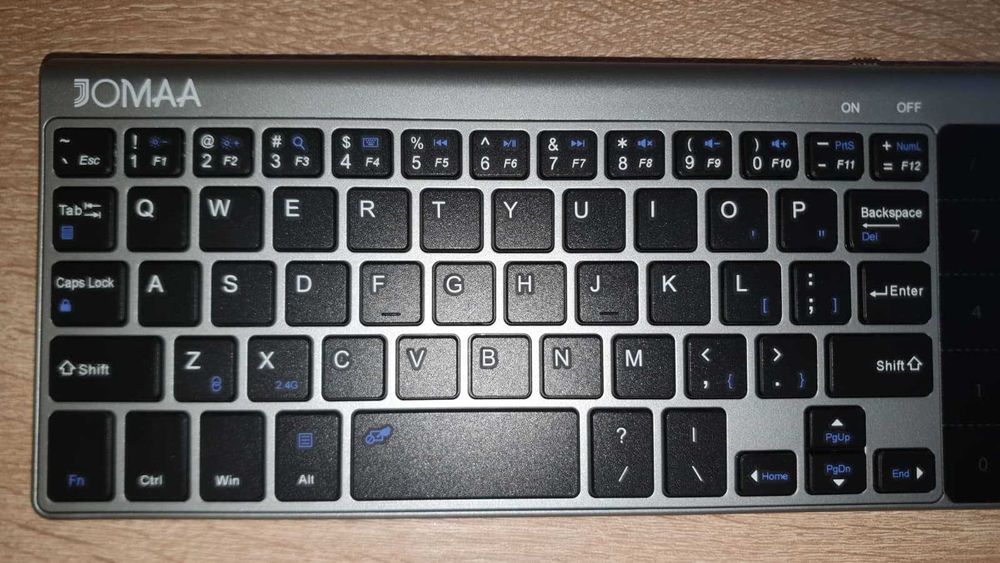 Tastatură wireless mini 2.4G/Bluetooth cu touchpad numeric