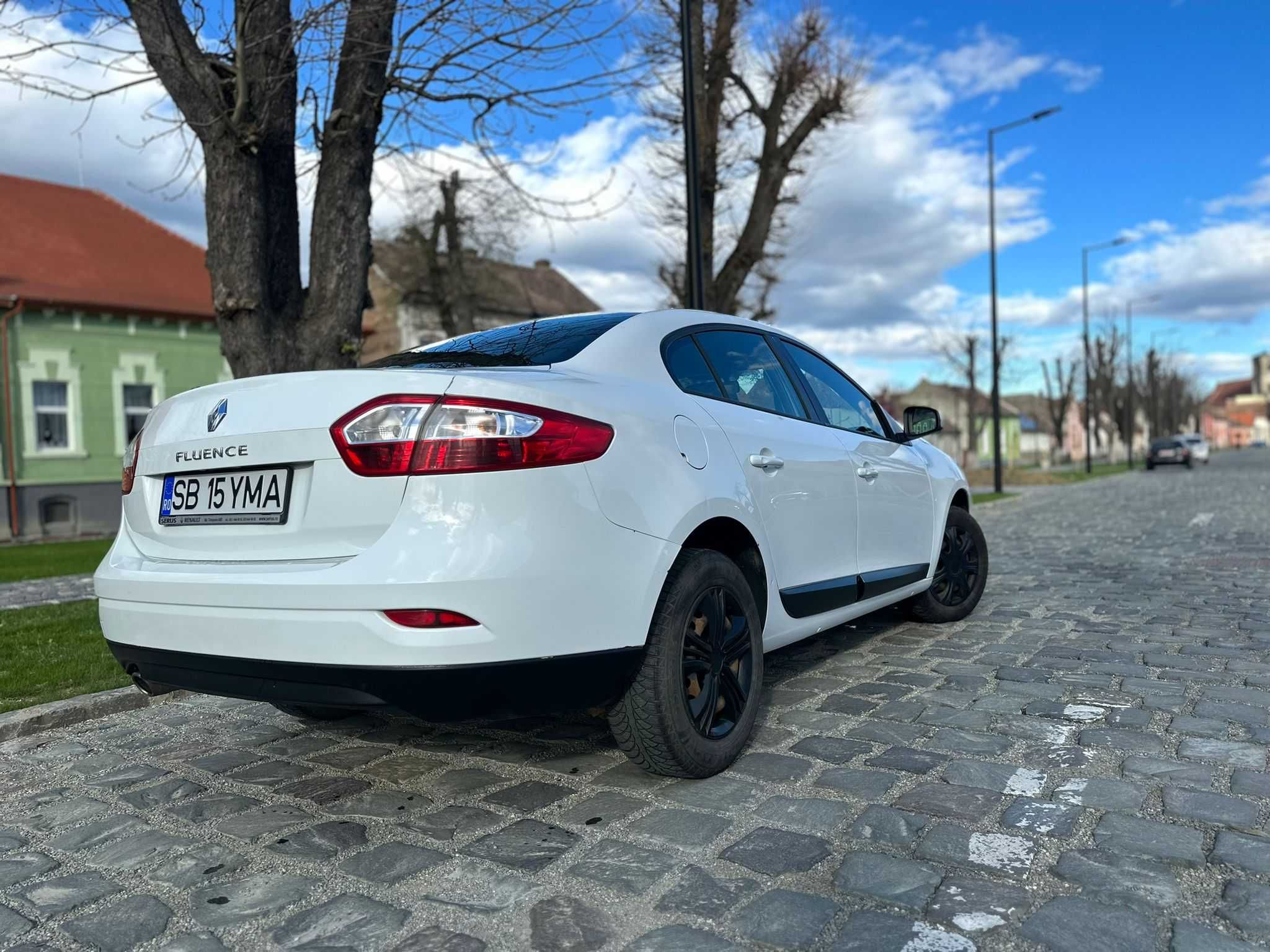 Renault fluence 2014 masina