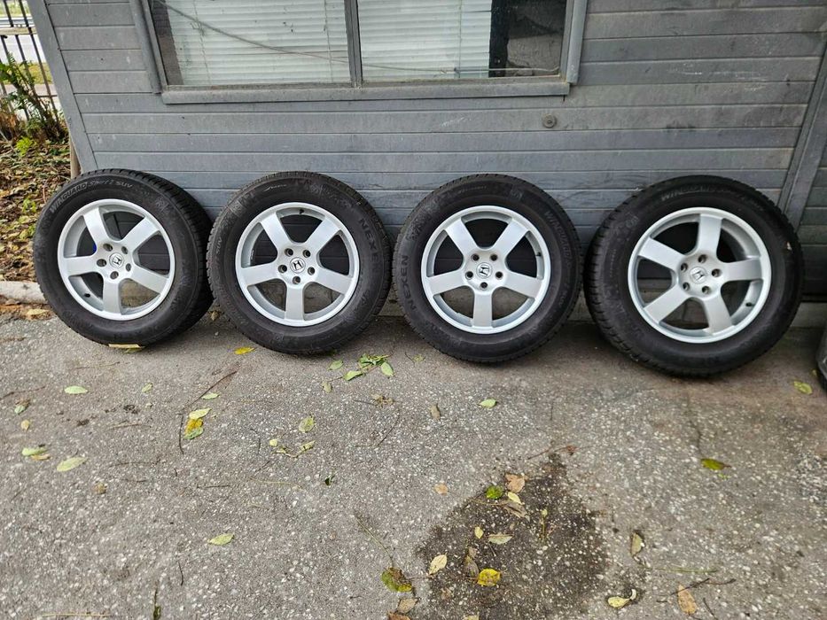 17'' джанти HONDA CRV със зимни гуми NEXEN 225/65/17